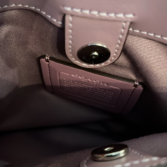 Lavender and tan Coach purse. New in perfect condition - Picture 5 of 8